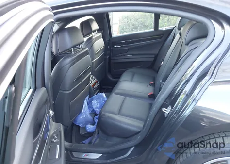 2014 BMW 750I из США, поврежденный, VIN WBAYA8C53ED825338